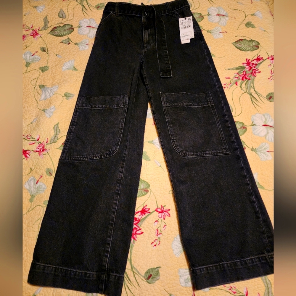Zara BNWT Black Wide Leg Jeans w Pockets & Belt M
